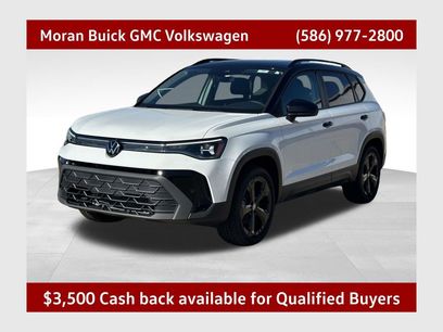 New 2025 Volkswagen Taos SE