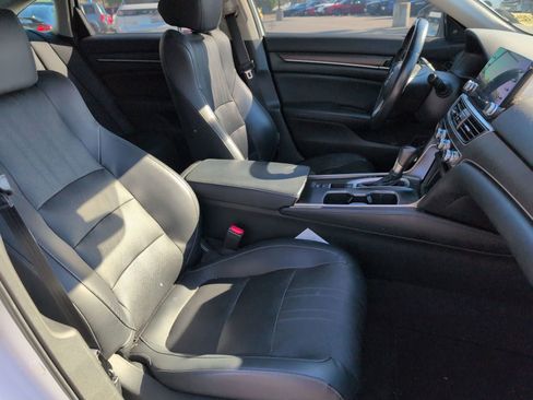 Used 2018 Honda Accord EX-L image 19
