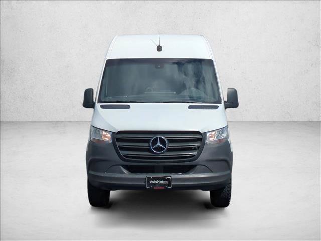 Used 2021 Mercedes-Benz Sprinter 2500 image 2