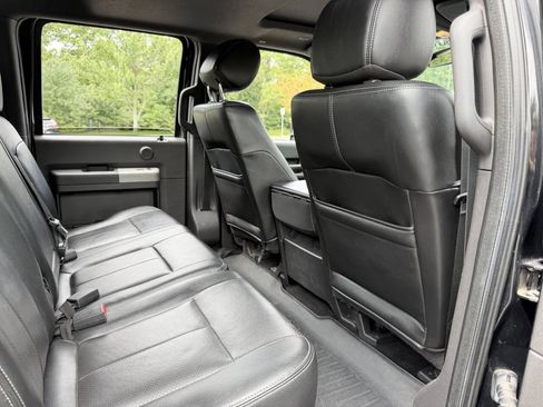 Used 2014 Ford F350 Lariat w/ Lariat Ultimate Package AWD/4WD image 28