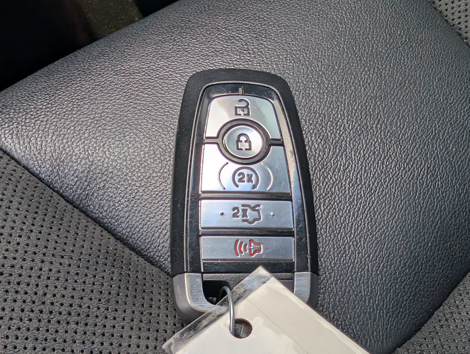 Used 2020 Ford Edge ST w/ Equipment Group 401A AWD/4WD image 37