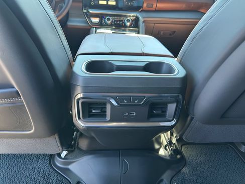 Used 2025 GMC Sierra 1500 Denali Ultimate AWD/4WD image 23