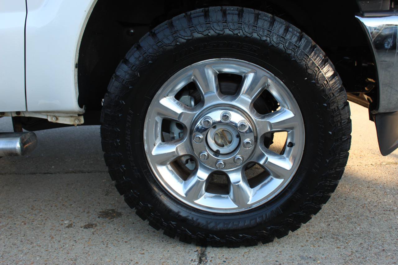 Used 2015 Ford F250 Lariat w/ Lariat Interior Package AWD/4WD image 31