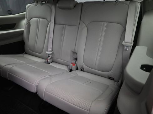 Used 2024 Jeep Wagoneer Base w/ Convenience Group I image 14