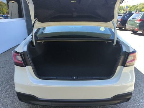 Used 2025 Subaru Legacy Premium image 27