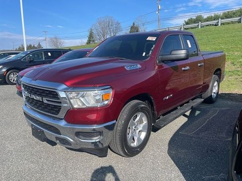 Used 2023 RAM 1500 Big Horn image 3