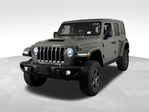 Used 2022 Jeep Wrangler Unlimited Rubicon w/ Trailer Tow Package AWD/4WD image 4