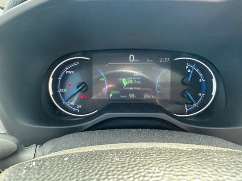 Used 2021 Toyota RAV4 Limited AWD/4WD image 10