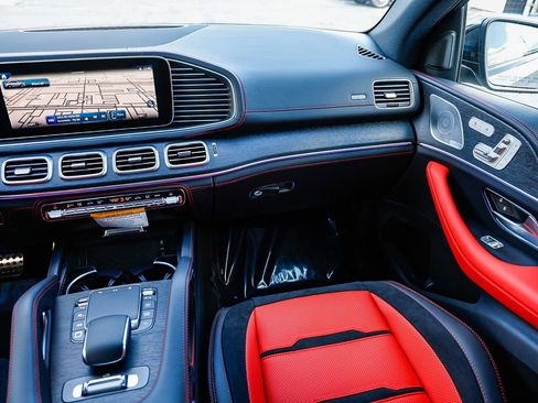 New 2026 Mercedes-Benz GLE 53 AMG 4MATIC Coupe image 15