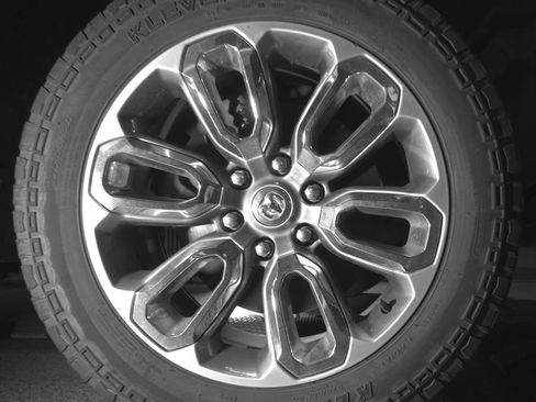 Used 2020 RAM 1500 Laramie w/ Sport Appearance Package AWD/4WD image 12
