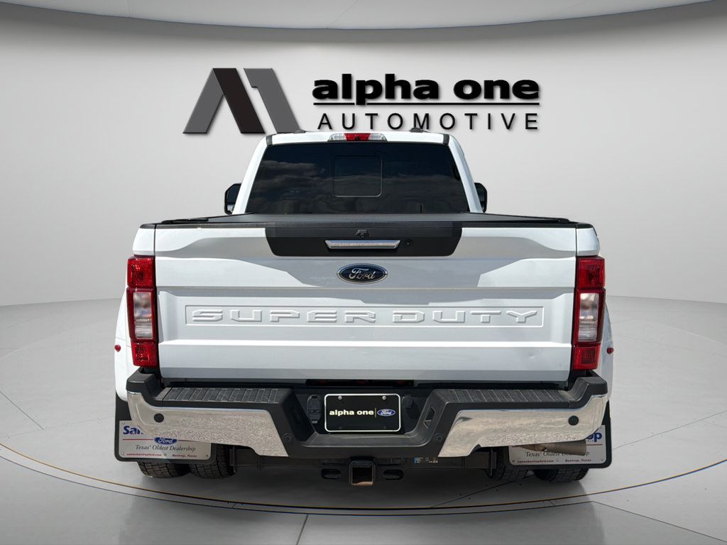 Used 2022 Ford F450 Lariat w/ Lariat Value Package AWD/4WD image 7