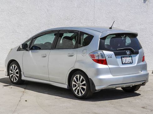 Used 2013 Honda Fit Sport image 6