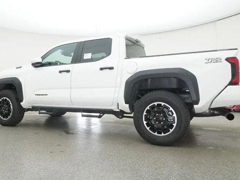 New 2025 Toyota Tacoma TRD Off-Road image 23