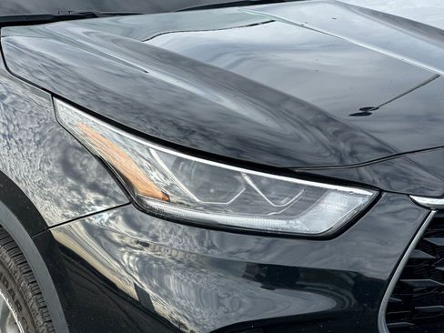 Used 2022 Toyota Highlander Limited image 47
