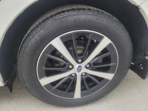 Used 2019 Subaru Impreza 2.0i Premium image 31