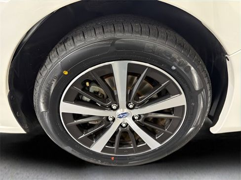 Used 2019 Subaru Impreza 2.0i Premium w/ Eyesight & BSD/Rcta & SRF image 35