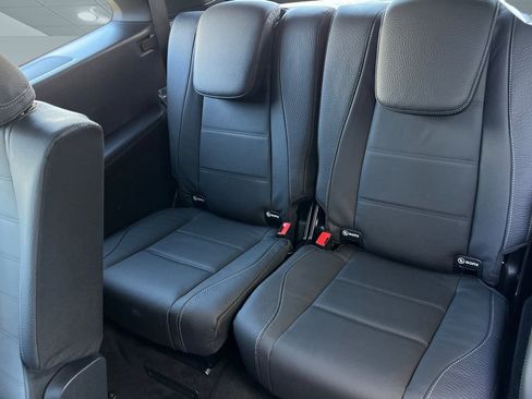 New 2026 Mercedes-Benz GLS 580 4MATIC image 14