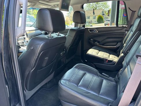 Used 2016 GMC Yukon Denali w/ Open Road Package AWD/4WD image 39