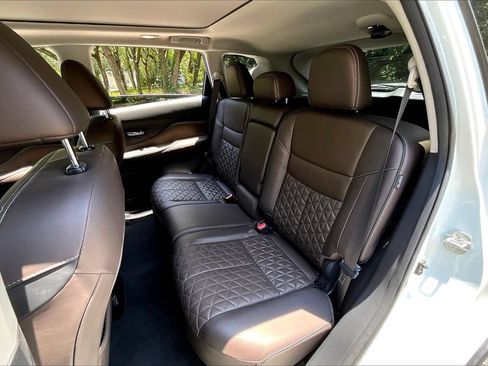 Used 2020 Nissan Murano Platinum FWD image 19