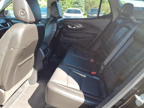 Used 2021 GMC Terrain SLT AWD/4WD image 9