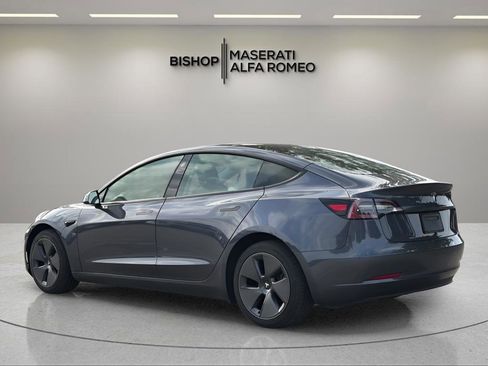 Used 2023 Tesla Model 3 Standard Range image 6