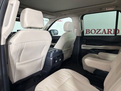 Used 2023 Ford Expedition Max Platinum RWD image 14