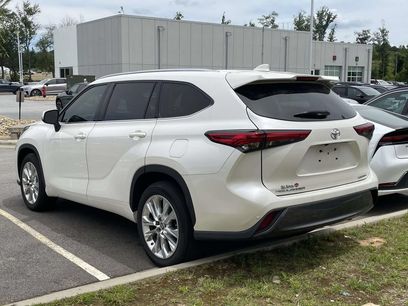Used 2021 Toyota Highlander Limited