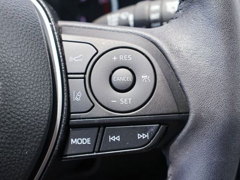 Used 2024 Toyota RAV4 XLE Premium FWD image 15