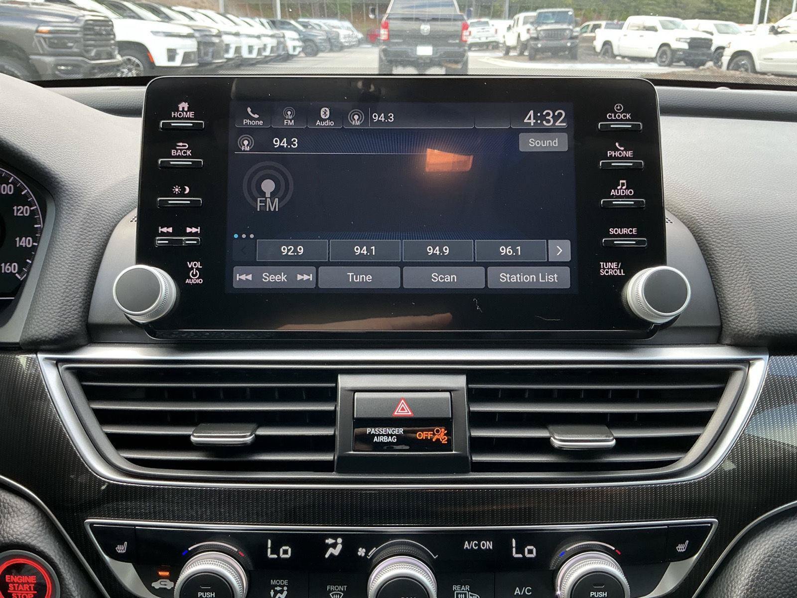 Used 2022 Honda Accord Sport Special Edition image 18