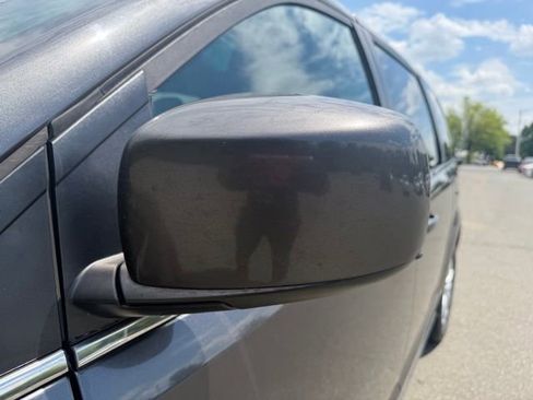 Used 2018 Dodge Grand Caravan SXT FWD image 10
