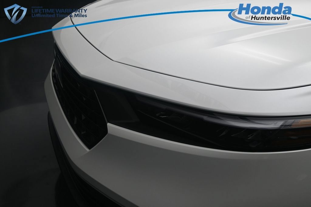 New 2026 Honda Accord LX image 17