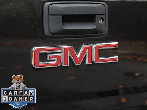 Used 2015 GMC Sierra 1500 Denali w/ Driver Alert Package image 22