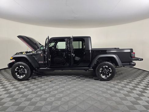 New 2026 Jeep Gladiator Rubicon image 16