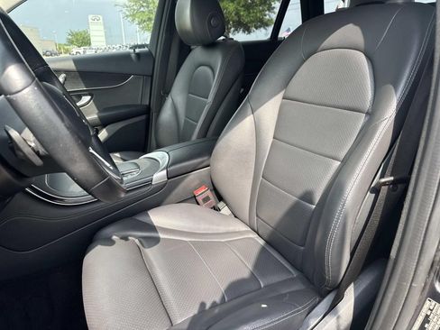 Used 2021 Mercedes-Benz GLC 300 image 15