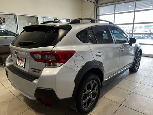 Used 2021 Subaru Crosstrek 2.5i Sport w/ Moonroof Package image 4