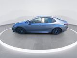 Used 2024 Toyota Camry SE image 5