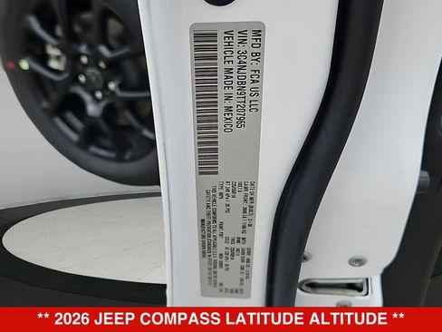 New 2026 Jeep Compass Latitude AWD/4WD image 35