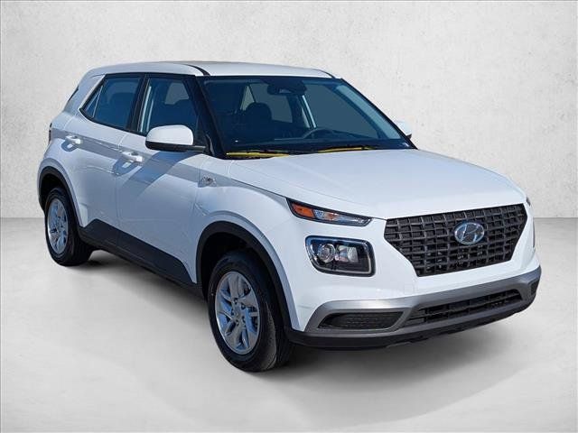 New 2026 Hyundai Venue SE FWD image 3