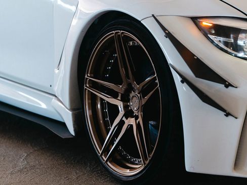 Used 2018 BMW M3 Sedan w/ Competition Package image 10