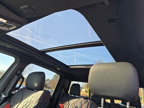 New 2026 RAM 1500 Big Horn AWD/4WD image 15