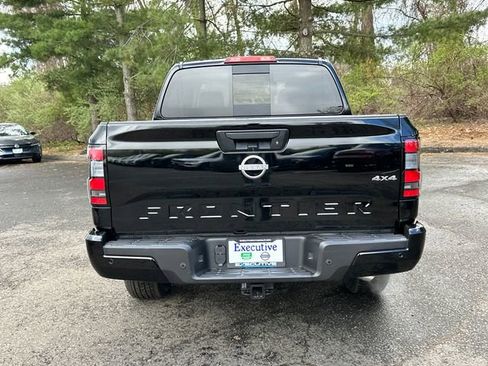New 2026 Nissan Frontier SV w/ SV Convenience Package AWD/4WD image 3