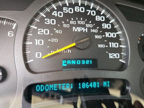 Used 2003 GMC Sierra 1500 SLE w/ Professional Package AWD/4WD image 14