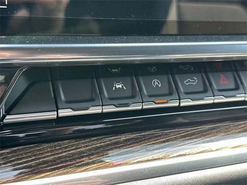 New 2026 GMC Sierra 1500 Elevation w/ LPO, Elevation Black Package image 18