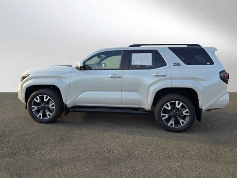 Certified 2025 Toyota 4Runner TRD Sport Premium w/ Tow Technology Package image 7