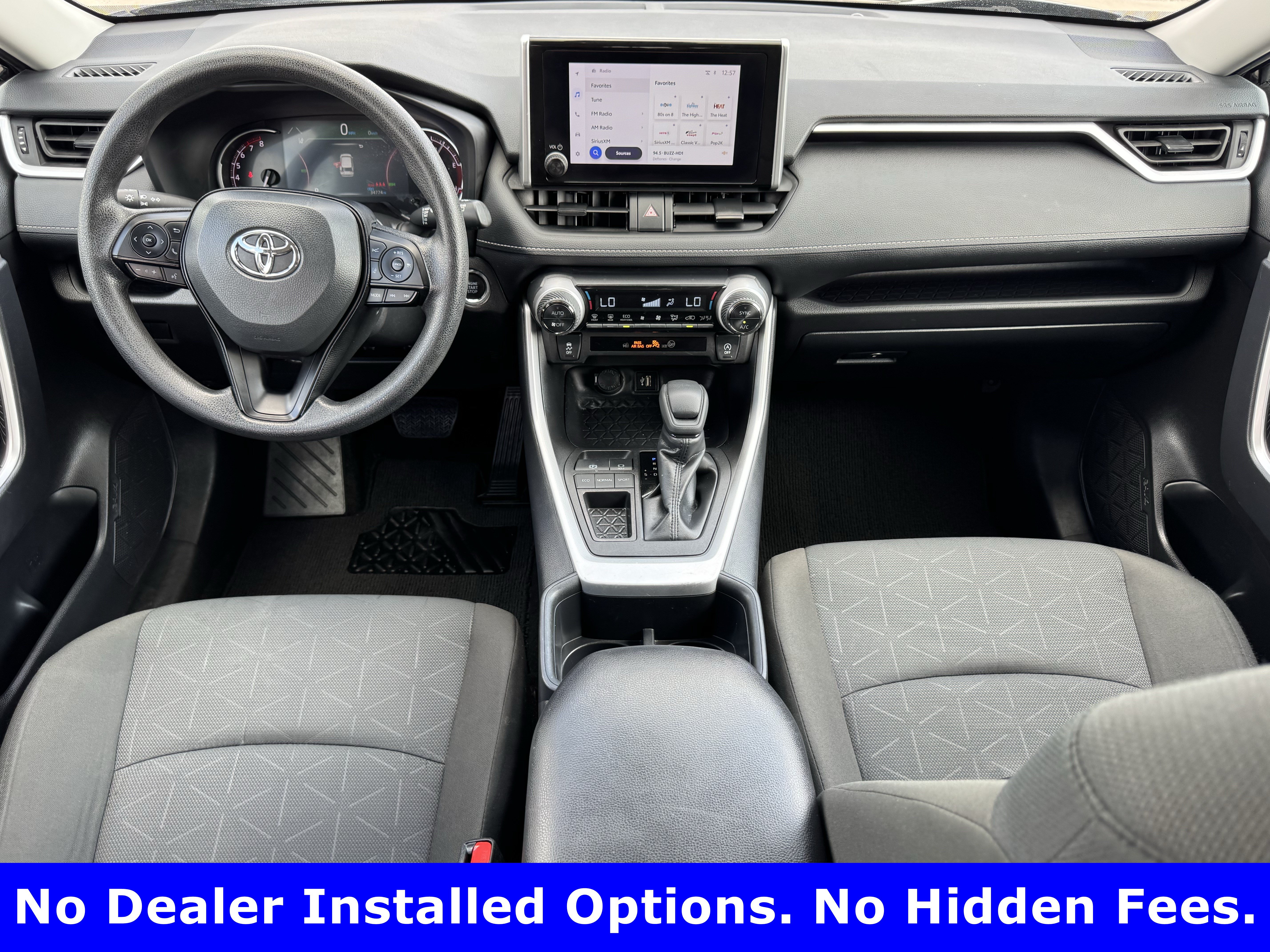 Used 2025 Toyota RAV4 XLE FWD image 9