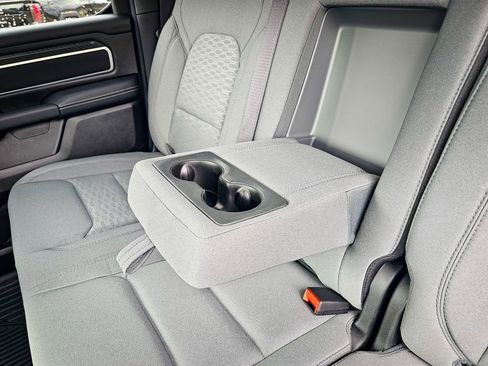 New 2026 RAM 1500 4x4 Crew Cab image 39