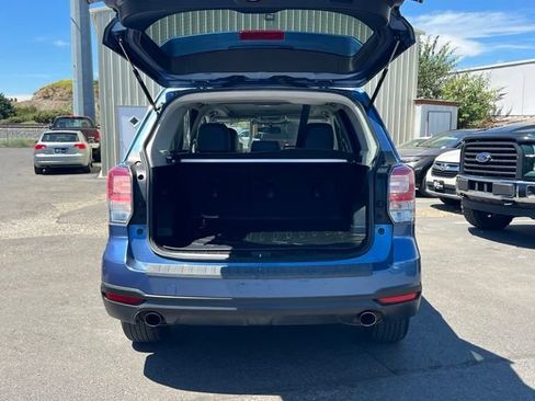 Used 2017 Subaru Forester 2.0XT Premium AWD/4WD image 10