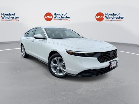 Used 2024 Honda Accord LX image 3