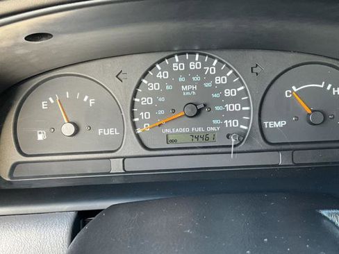 Used 1999 Nissan Frontier XE image 11