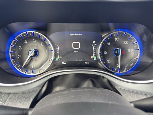 New 2026 Chrysler Pacifica Limited image 18